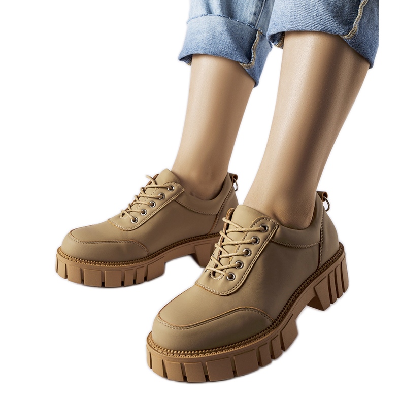 Chaussures marron au fini mat de Severino beige