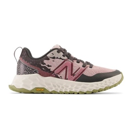 Chaussures New Balance Hierro v7 Jr GPHIERO7 rose Chaussures New Balance Hierro v7 Jr GPHIERO7 rose
