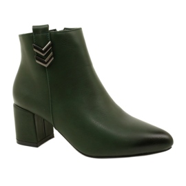 M.Daszyński Bottines zippées vertes isolées M.Daszyński Bottines zippées vertes isolées