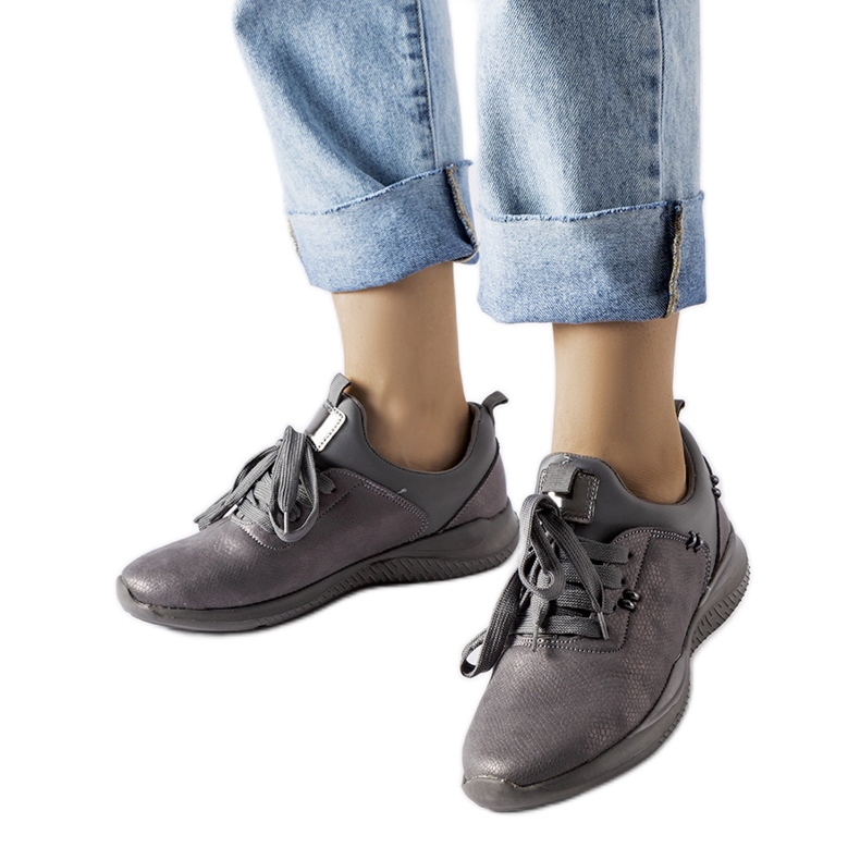 Baskets à enfiler grises par Anatole