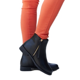 Bottines plates isolées noires Paien le noir