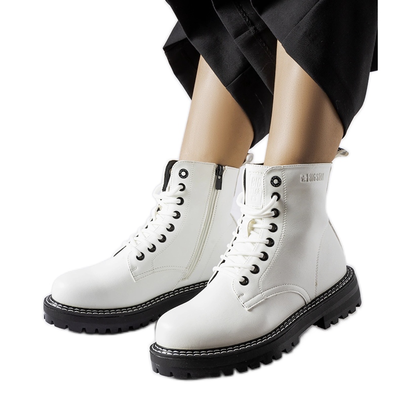 Boots blanches, semelle noire Big Star KK274539 Boots blanches, semelle noire Big Star KK274539