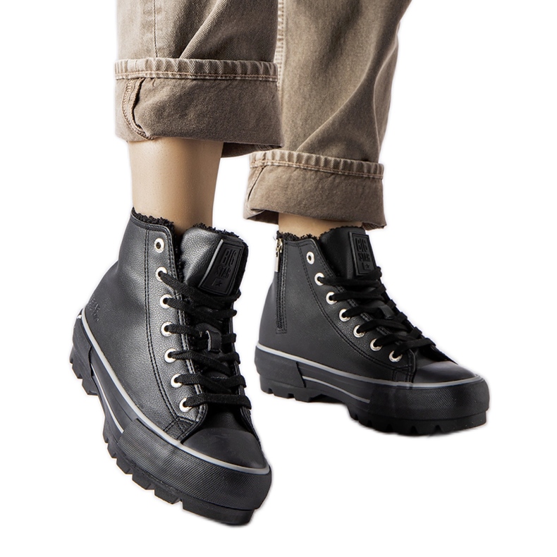 Baskets isolées noires Big Star MM274039 le noir