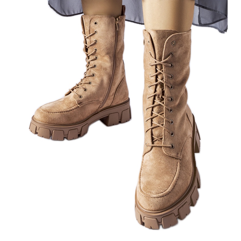 Bottes hautes isolées marron clair par Ines beige Bottes hautes isolées marron clair par Ines beige