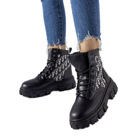 Bottines noires avec inscriptions décoratives Madelene