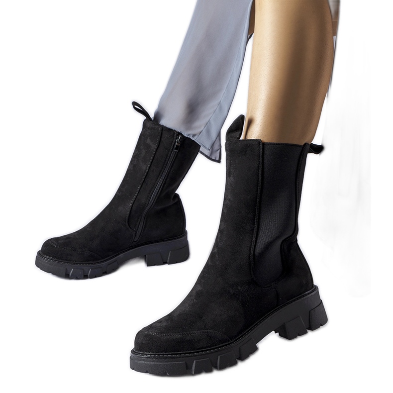 Bottines hautes massives noires de Morbello le noir