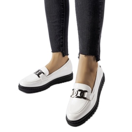 Inna Mocassins compensés vernis blancs par Vinceza