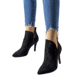 Bottines élégantes noires d'Ormazd le noir Bottines élégantes noires d'Ormazd le noir