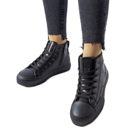 Baskets isolées noires Big Star MM274020 le noir