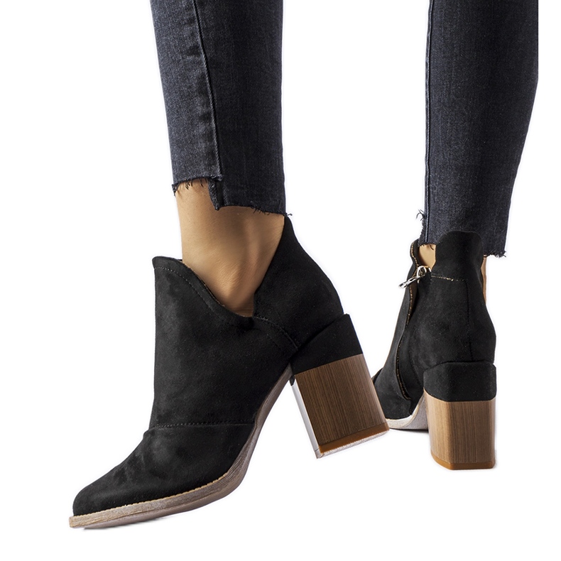 Bottines à talons hauts noires Artemisia le noir