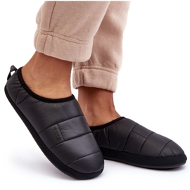 Pantoufles isolées pour femmes noires Big Star KK274604