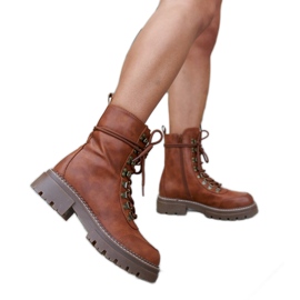 Inna Bottes Concordia classiques isolées marron brun Inna Bottes Concordia classiques isolées marron brun
