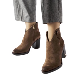Bottes isolées en daim marron Karino brun
