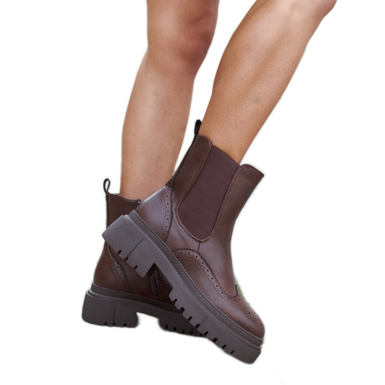 Bottines marron ornées de surpiqûres Castella brun