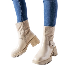 Bottines beiges sur talon massif Castelvetrano
