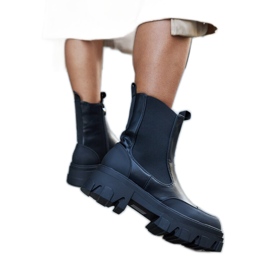 Bottines noires avec bande de roulement Moriano visible le noir