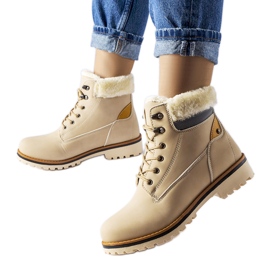 Bottes Montalbino isolées beiges