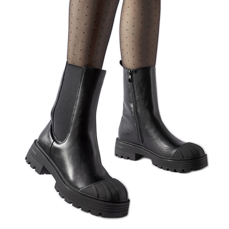 Inna Bottes Porcigatone isolées classiques noires le noir