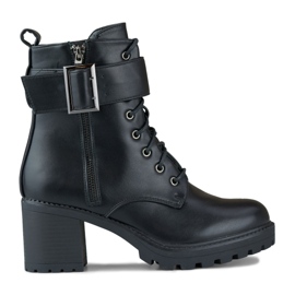 Bottines femme noires à grosse boucle