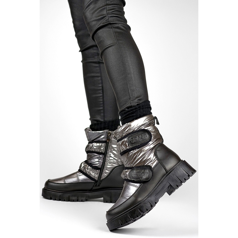 Bottes de neige chaudes pour femmes avec velcro Laila le noir