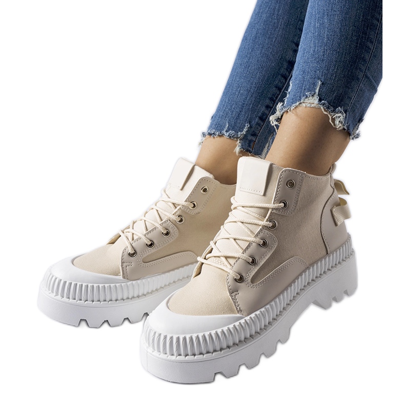 Inna Baskets beiges sur plateforme haute Grotta