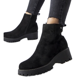 Bottines isolées noires à semelle épaisse Pieve