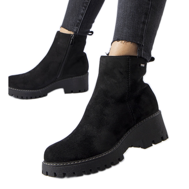 Bottines isolées noires à semelle épaisse Pieve le noir