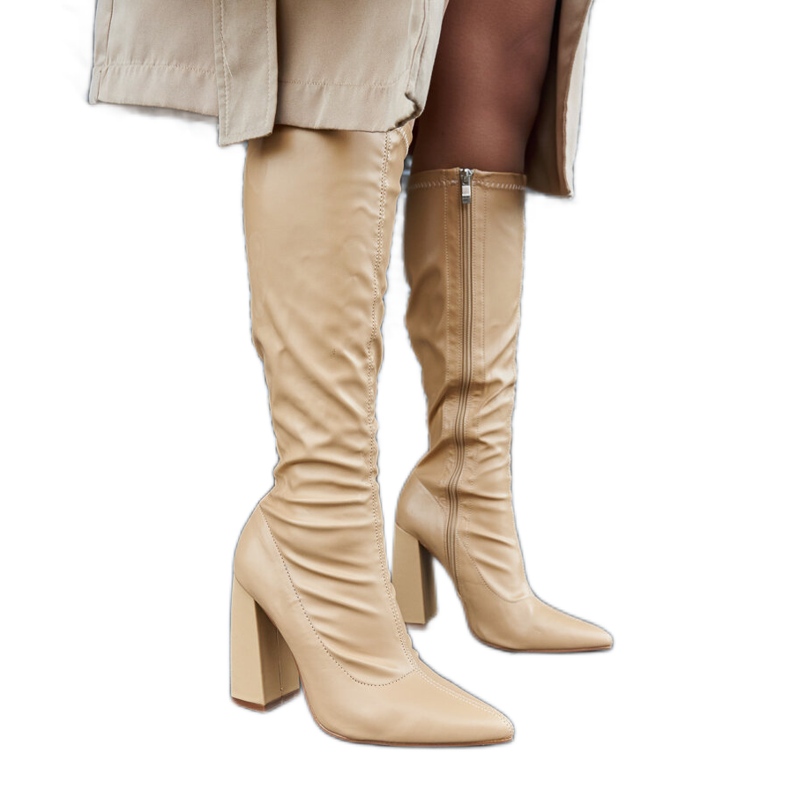 Bottes à talons hauts beiges d'Abelino Bottes à talons hauts beiges d'Abelino