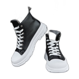 Baskets noires à plateforme haute par Jose