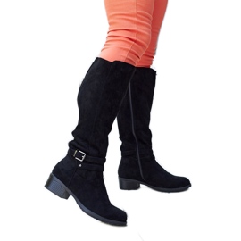 Bottes isolées noires en éco-daim par Aldisio