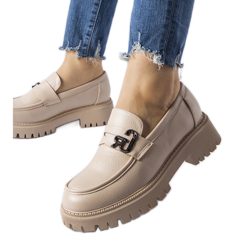 Mocassins classiques beiges avec boucle