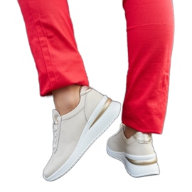 Baskets compensées en cuir beige par Federico