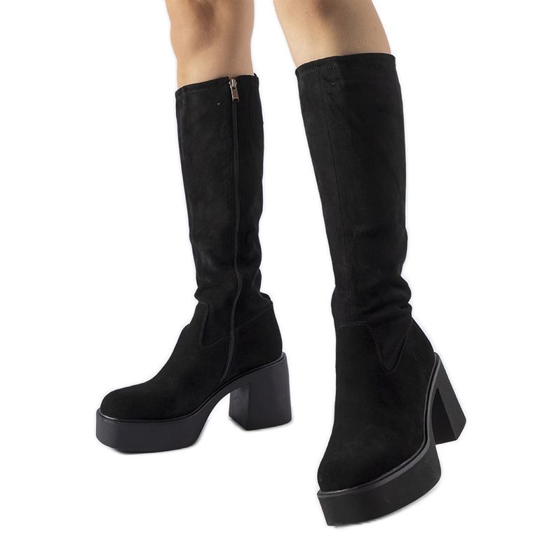 Bottines à talons hauts Zito isolées noires le noir Bottines à talons hauts Zito isolées noires le noir