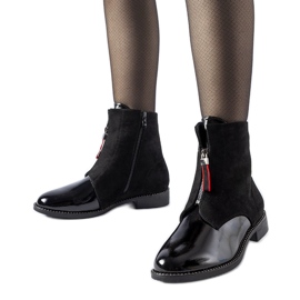 Bottines Belvedere vernies isolées noires le noir