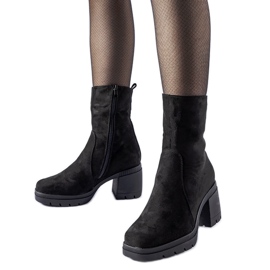 Bottines noires en éco-daim Agordino