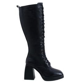 Wednesday Bottines noires à lacets et talon large le noir