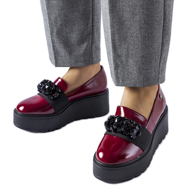 Chaussures vernies bordeaux sur la plateforme Edma rouge Chaussures vernies bordeaux sur la plateforme Edma rouge