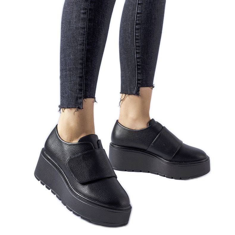 Chaussures noires avec semelle intérieure en cuir Cajon le noir