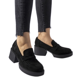 Mocassins noirs sur bloc en éco-daim par Gaspare le noir
