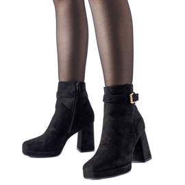 Bottines à talons hauts Caio classiques isolées noires le noir