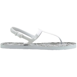 Puma Cozy Sandal Wns sandales pour femmes blanc 375213 03