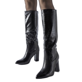 Boots noires avec embossage Facino sur le talon