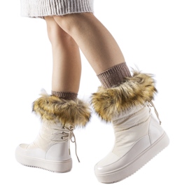 Bottes de neige beiges avec fourrure décorative de Igne Bottes de neige beiges avec fourrure décorative de Igne