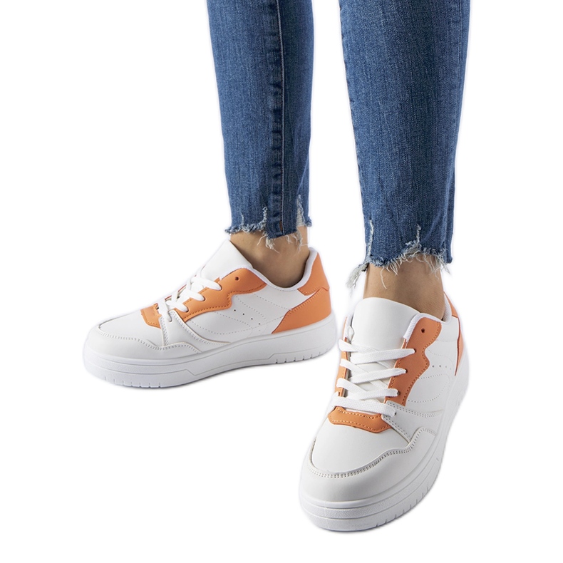 Chaussures Fournie blanches avec accents orange