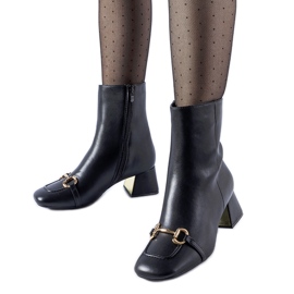 Bottines noires à talons hauts avec boucle Prewitt