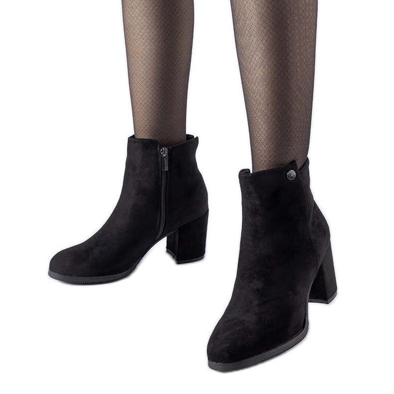 Bottines noires à petit talon, éco-daim Risano le noir