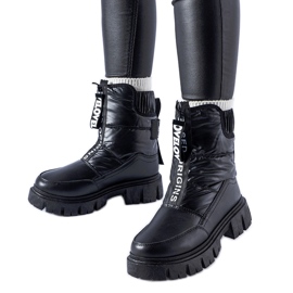 Bottes de neige Lessard matelassées isolées noires