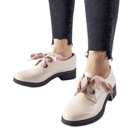 Chaussures beiges avec strass Povegliano Chaussures beiges avec strass Povegliano