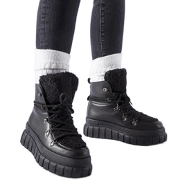 Bottines noires sur une plateforme massive Sforza le noir