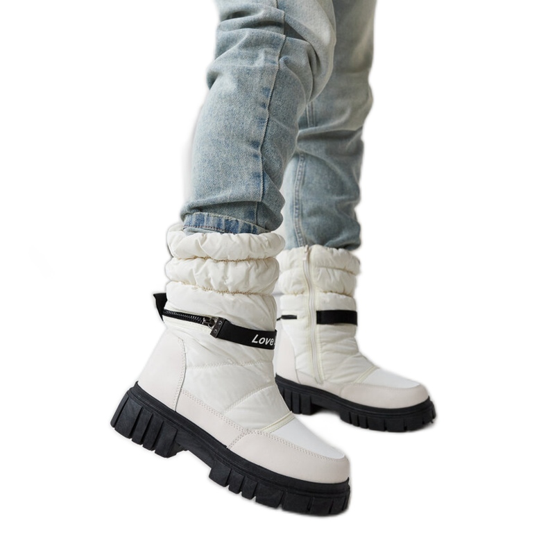 Bottes de neige isolées beiges pour femmes par Pulliam